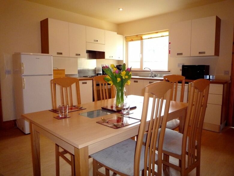 Innisfallen Holiday Village