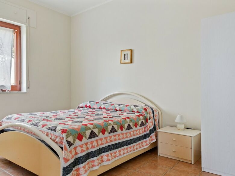 Warm Holiday Home In Falerna Marina With Terrace