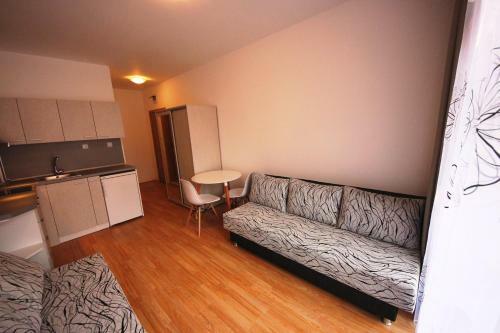 Menada Sunny Day 6 Apartments