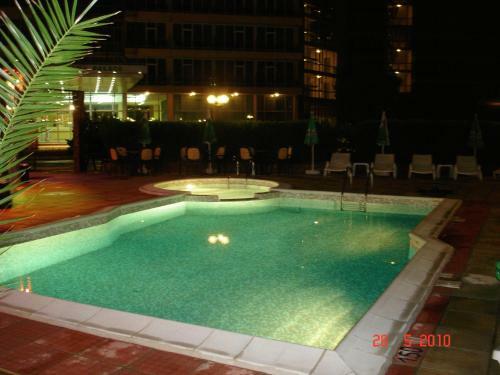 Friends Family Hotel