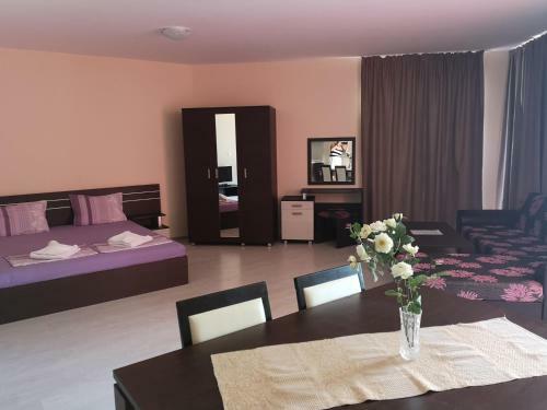 Aparthotel Rose Garden Omax Hotel Apartments