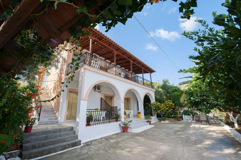 Hotel Nikos Studios