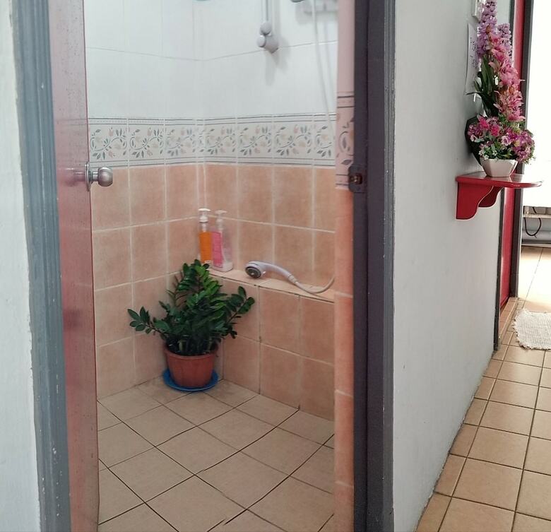 Hostal Step In Lodge - Hostel