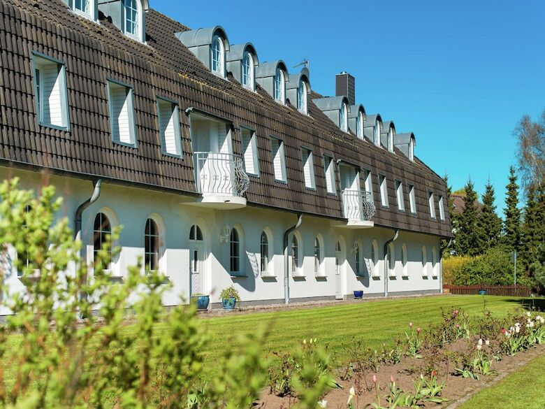 Cozy Apartment In Wischuer With Sauna