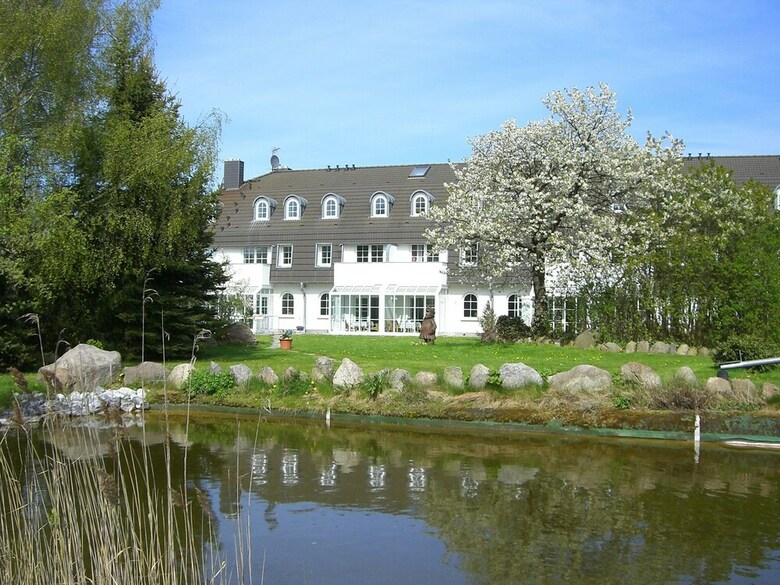 Cozy Apartment In Wischuer With Sauna