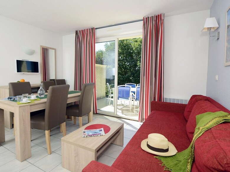 Cozy Apartment Only 2 Km. Away From Vallon-pont-d'arc