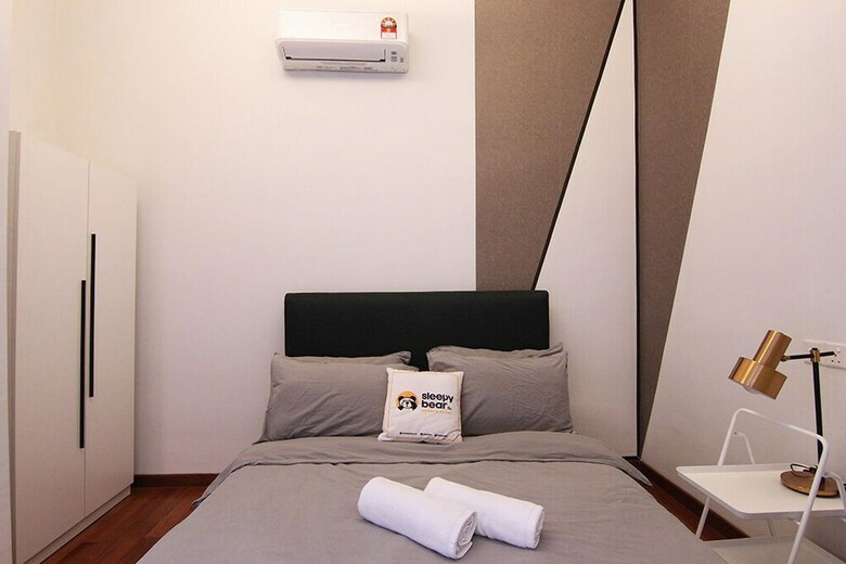 Apartamentos Azure Residence By Sleepy Bear