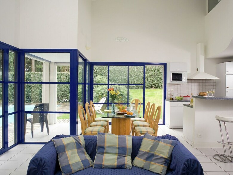 Nice Villa With A Private Swimming Pool, 900m From The Beach