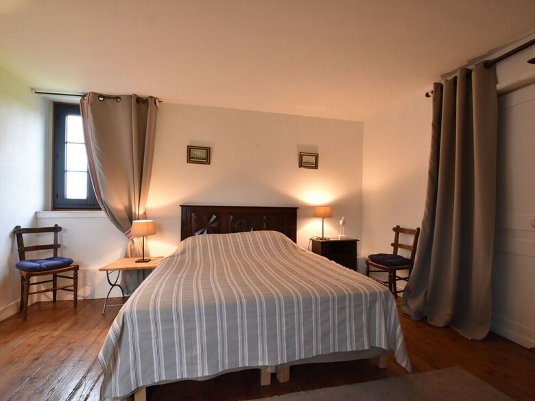 Pleasant Cottage In Asni�res With Terrace