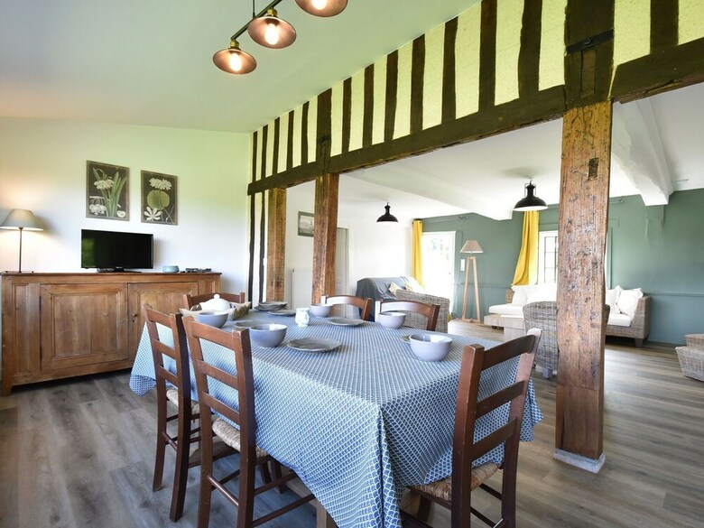 Pleasant Cottage In Asni�res With Terrace