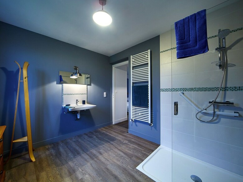 Pleasant Cottage In Asni�res With Terrace