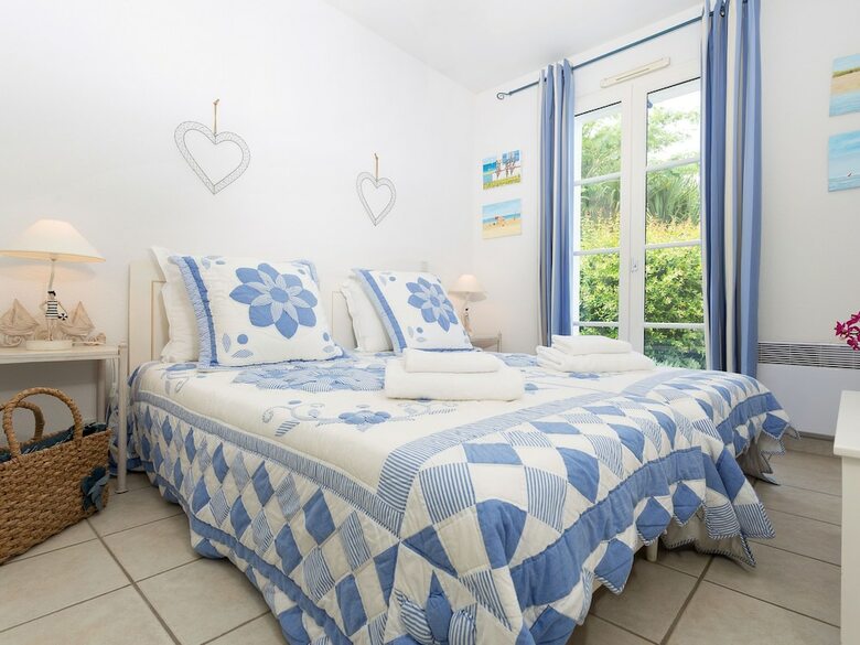 Luxurious Villa With A Dishwasher, Only 3.5km From The Beach