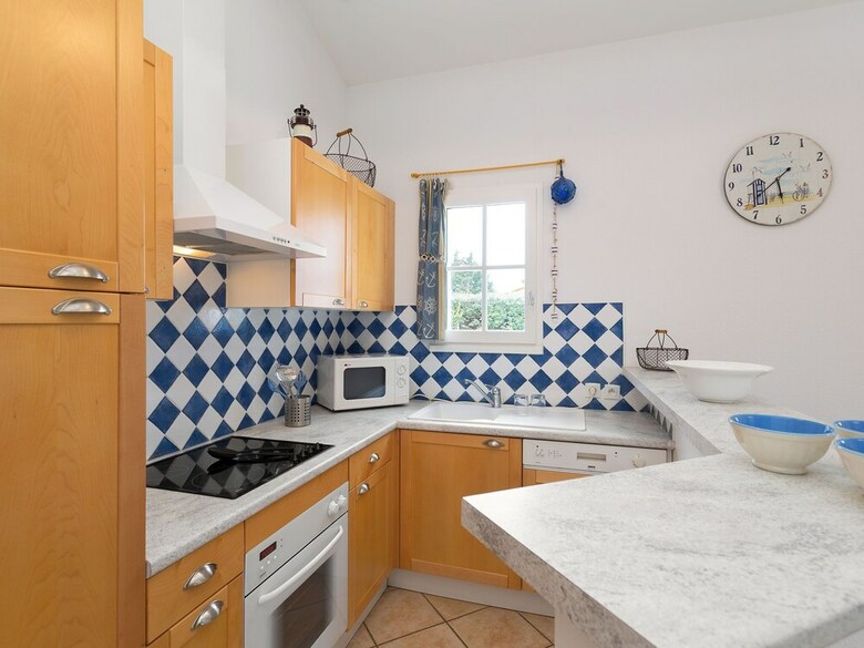 Luxurious Villa With A Dishwasher, Only 3.5km From The Beach