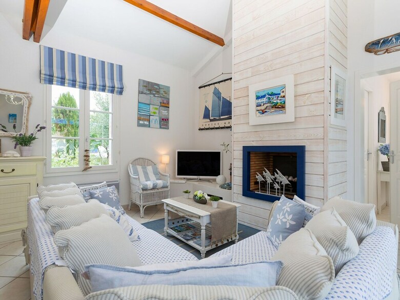 Luxurious Villa With A Dishwasher, Only 3.5km From The Beach