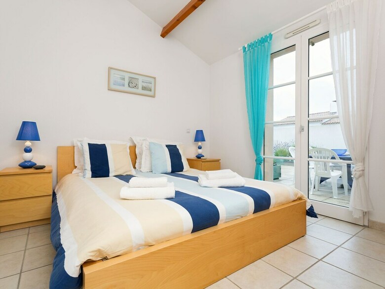 Luxurious Villa With A Dishwasher, Only 3.5km From The Beach