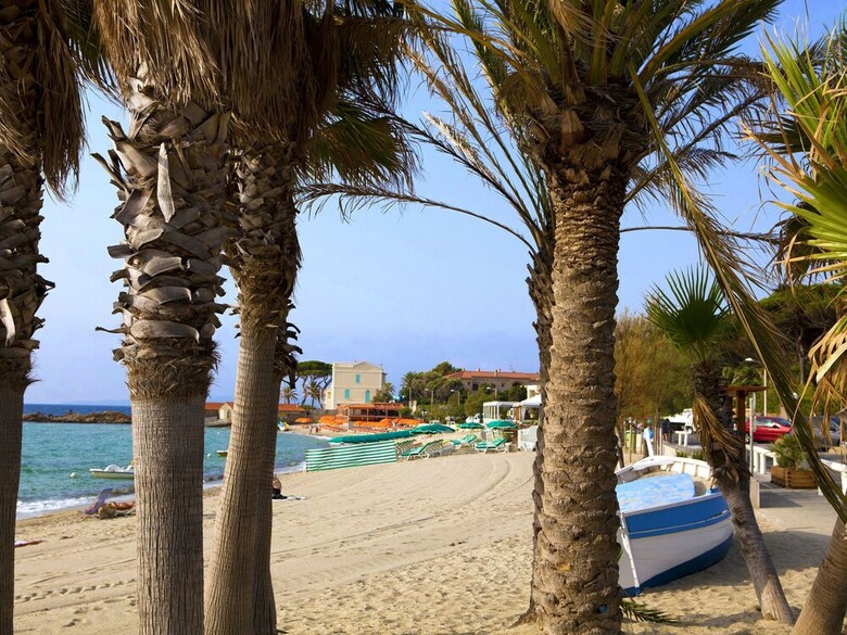Apartamento Attractive Studio With A Dishwasher, In A Cozy Coastal Town