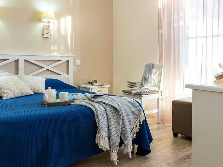 Comfortable Apartment With A Microwave Nearby The Beach