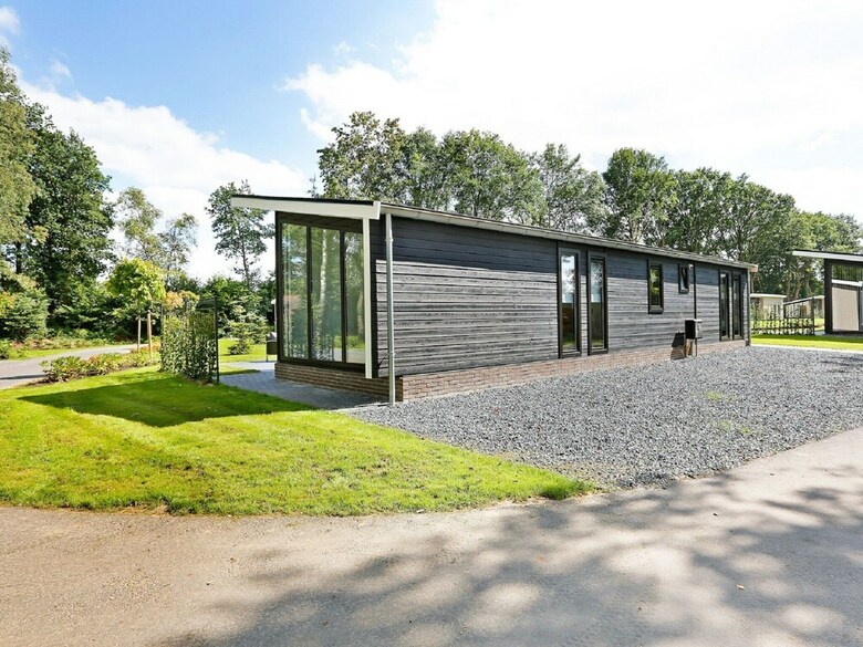 Modern Chalet With Nice Sliding Doors, Near Lochem