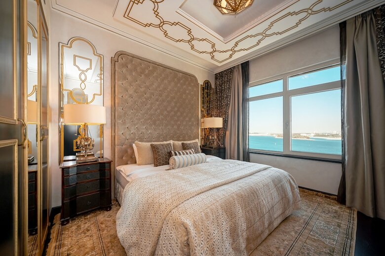Luton Vacation Shoreline Sea View Apart