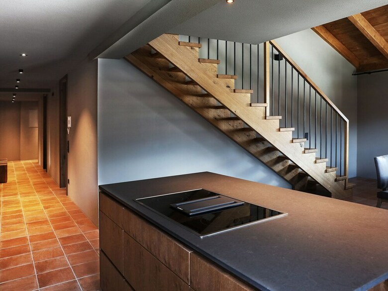 Spacious Apartment In Salzburg Amid Forest