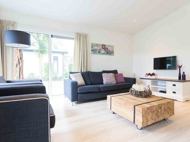 Comfortable Chalet With A Dishwasher, In A Water-rich Area