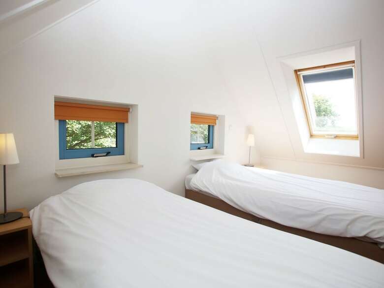 Traditional Villa With Dishwasher, On Texel, Sea At 2 Km