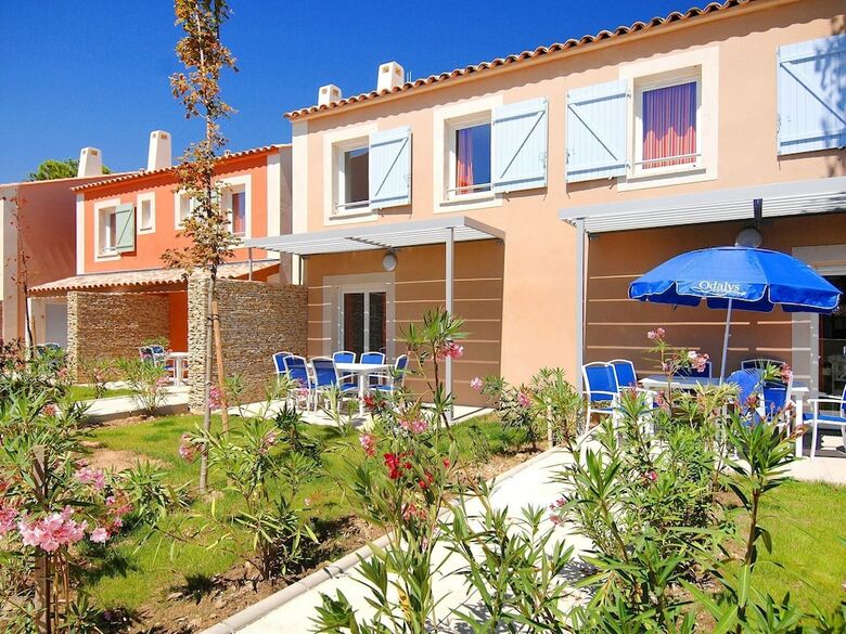 Bright Maisonette Near A Medieval Town With A City Wall