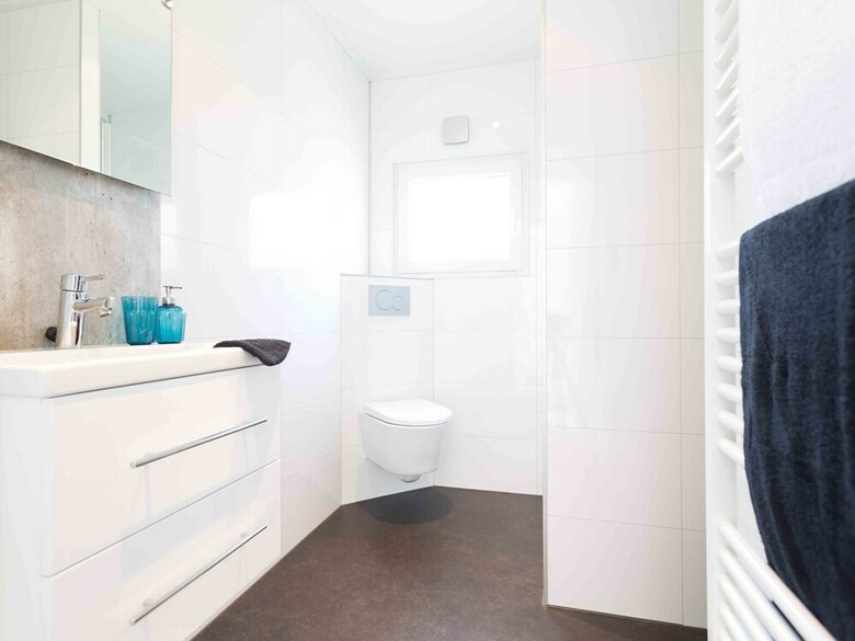 Comfortable Chalet With A Dishwasher, In A Water-rich Area