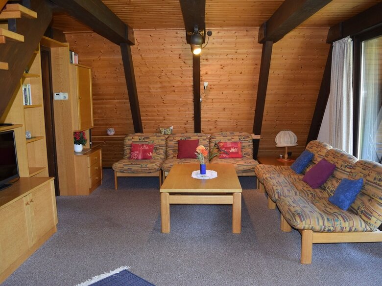Detached, Nice Bungalow On Katzenbuckel Mountain