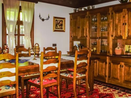 Sharlopova Guest House