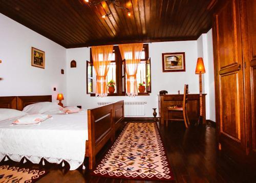 Sharlopova Guest House