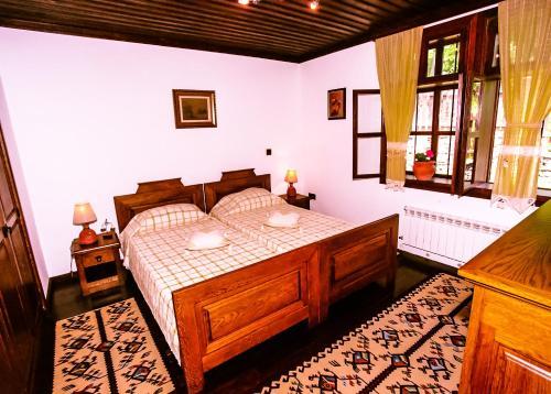 Sharlopova Guest House