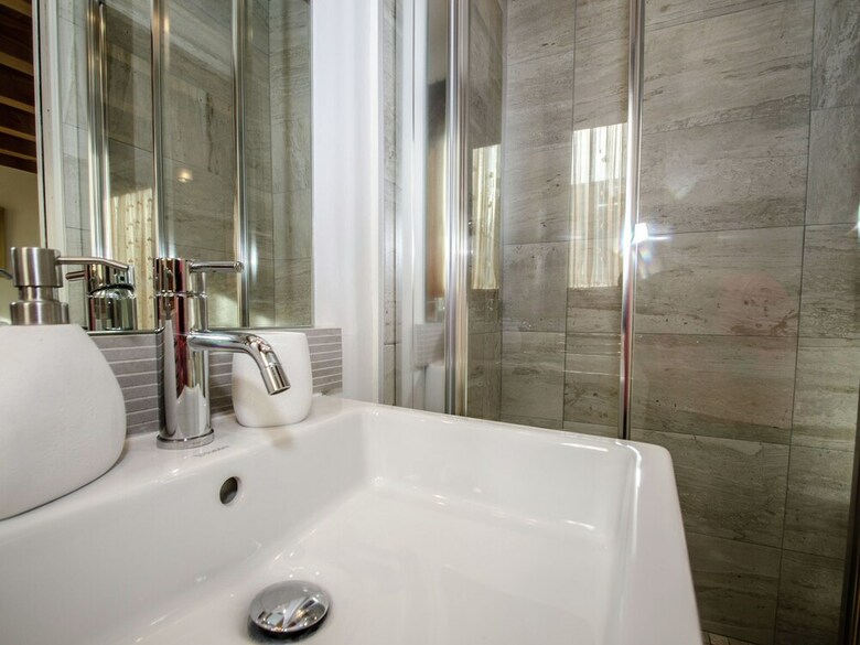 Chalet With High-end Services Just 150 M From The Ski Slopes