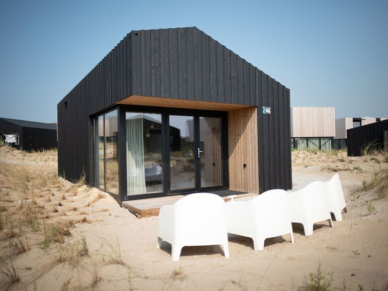 Modern Lodge With Dishwasher, 100 M. From The Sea