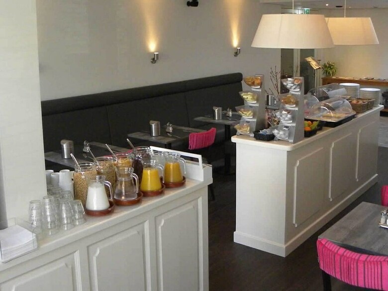 Apartamentos Modern Hotel Suite, A Stone's Throw From The Sea On Texel