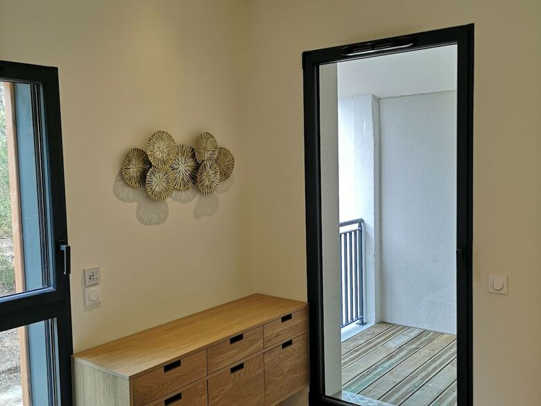 Modern Apartment In Lively Lacanau-oc�an