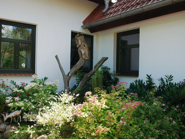 Elegant Mansion In Barlin With Swimming Pool