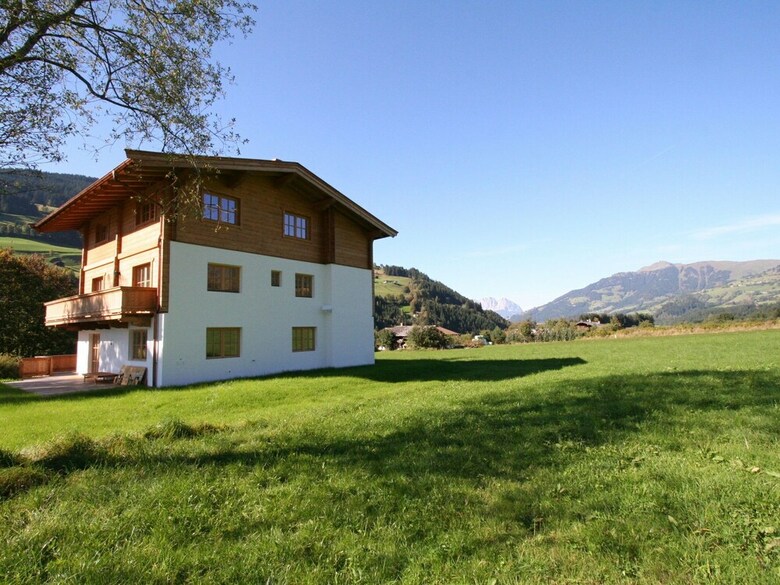 Spacious Chalet In Jochberg Near Ski Area