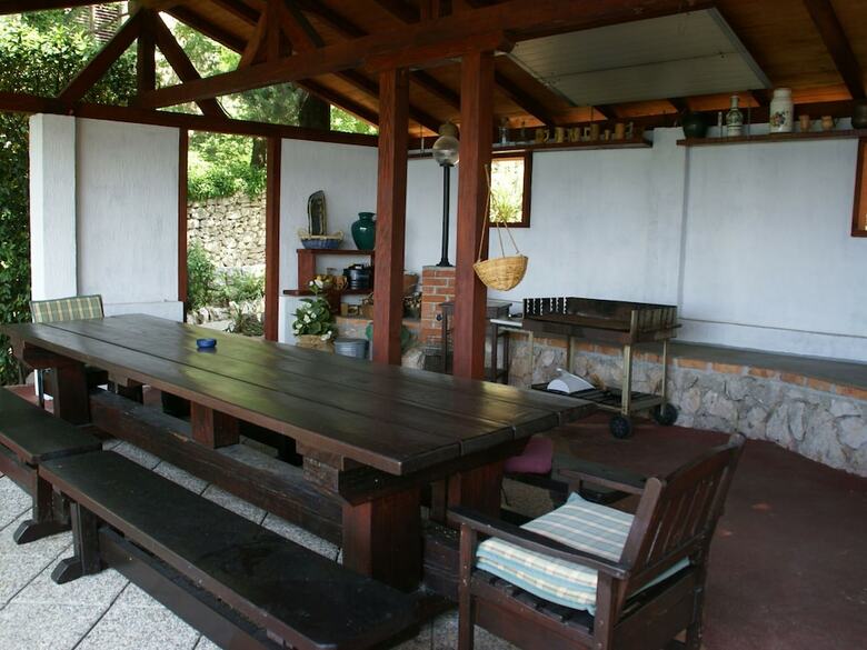 Cosy Apartment With Private Beach In Kraljevica