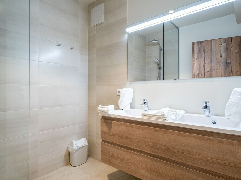 Attractive Apartment In Gosau With Shared Sauna