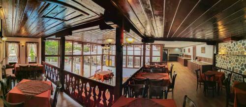 Hostal Alexandrov's Houses