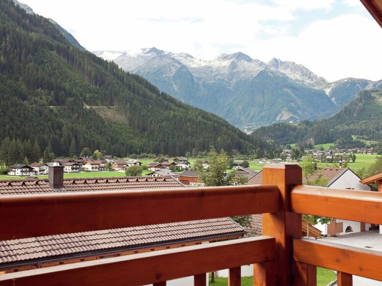 Upscale Chalet In Wald Im Pingzau With Indoor Pool & Sauna
