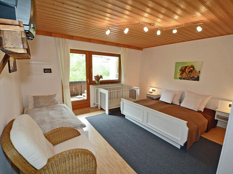 Contemporary Hillside Holiday Home In Schlitters