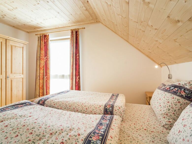 Luxury Chalet In Weinebene With Sauna