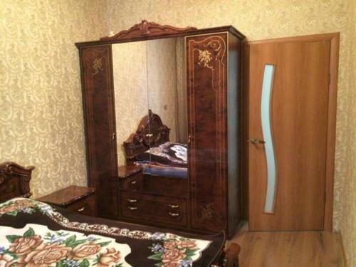 Apartment On Metallurgov 8
