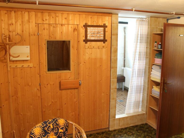 Pretty Apartment With Sauna, Ski Storage, Parking, Balcony