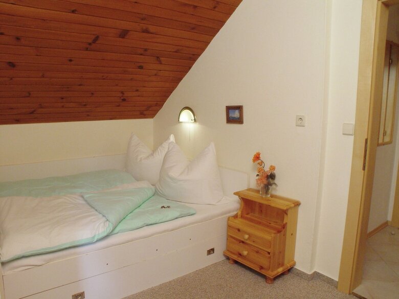 Pretty Apartment With Sauna, Ski Storage, Parking, Balcony