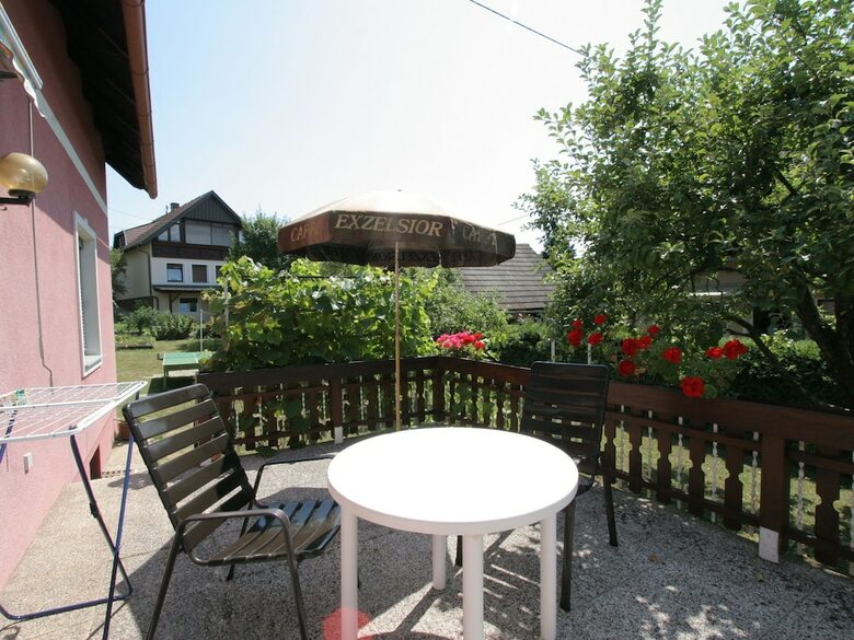 Modern Apartment With Garden In Eberndorf