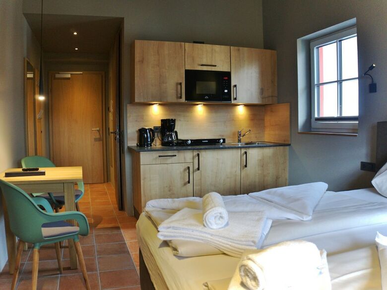 Cozy Apartment In Piesendorf With Sauna