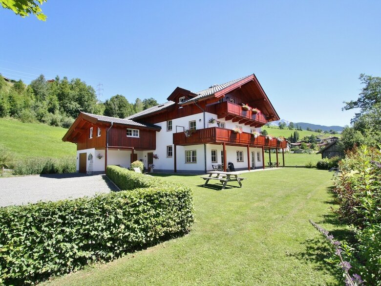 Modern Apartment Near Ski Area In Maria Alm